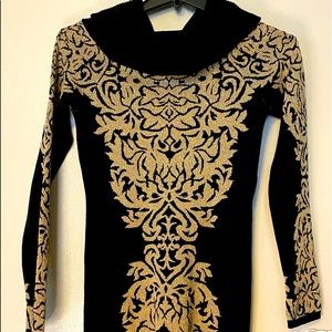 Women INC Sweater Black/gold size Lg